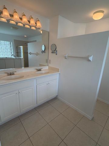 8046 Florenza Drive, Boynton Beach, FL 33472