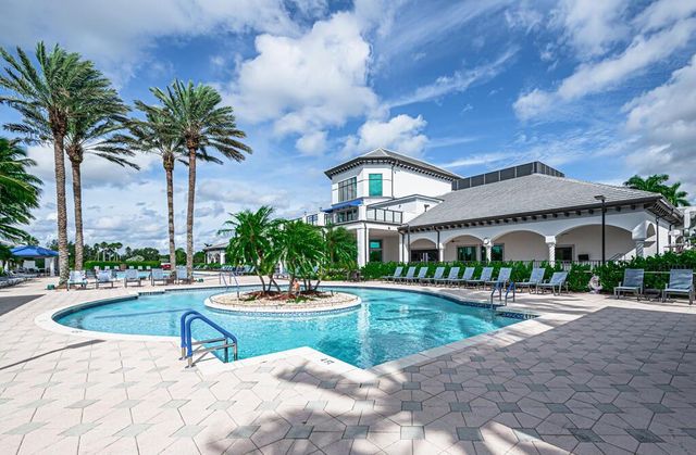 8046 Florenza Drive, Boynton Beach, FL 33472