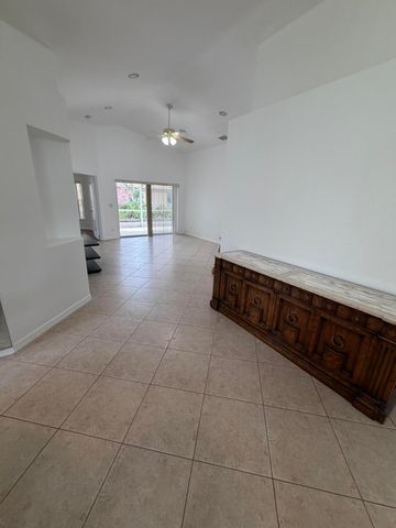 8046 Florenza Drive, Boynton Beach, FL 33472