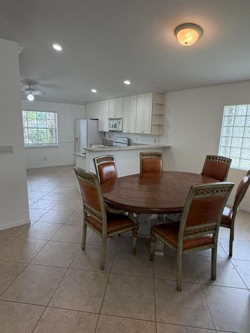 8046 Florenza Drive, Boynton Beach, FL 33472