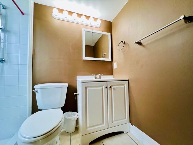 300 Camden M, West Palm Beach, FL 33417