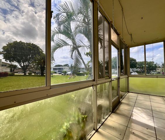 300 Camden M, West Palm Beach, FL 33417
