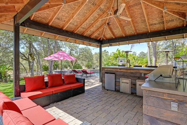 5551 Saddlehorn Rd, Shingle Springs, CA 95682