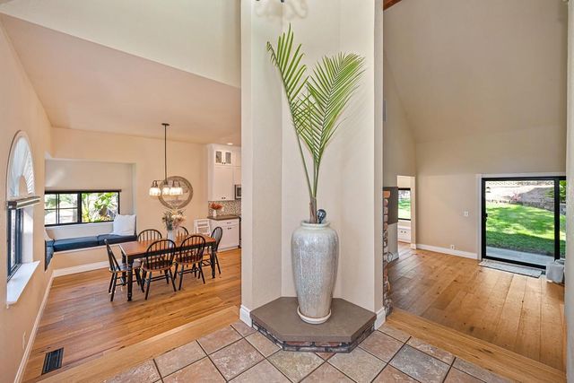 5551 Saddlehorn Rd, Shingle Springs, CA 95682