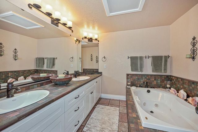5551 Saddlehorn Rd, Shingle Springs, CA 95682