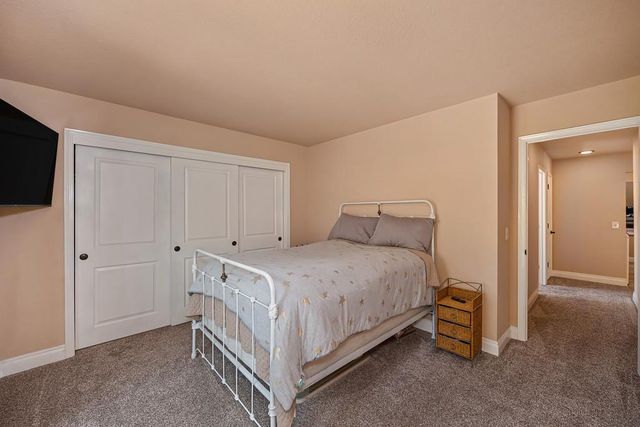 5551 Saddlehorn Rd, Shingle Springs, CA 95682