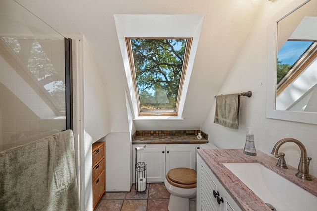 5551 Saddlehorn Rd, Shingle Springs, CA 95682