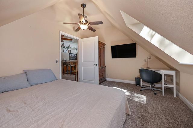5551 Saddlehorn Rd, Shingle Springs, CA 95682