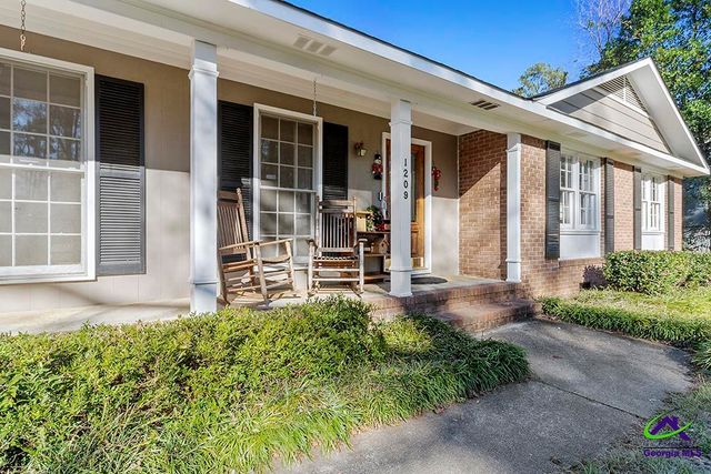 1209 Normandy Road, Macon, GA 31210