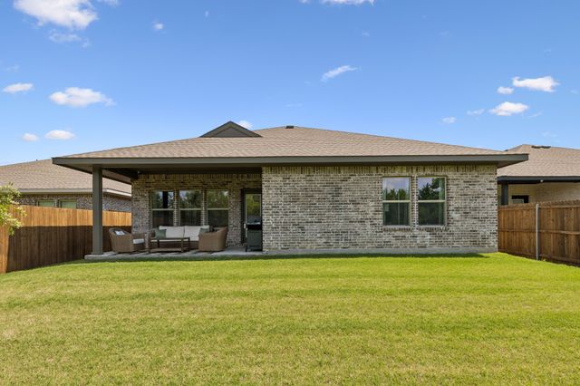 1242 Champlain Way, Dallas, TX 75253