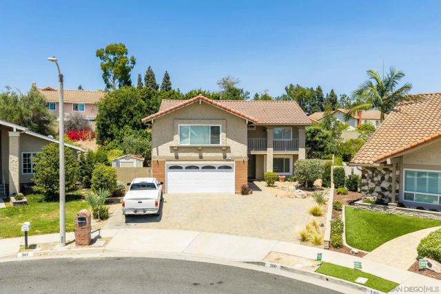 200 San Miguel Circle, Placentia, CA 92870