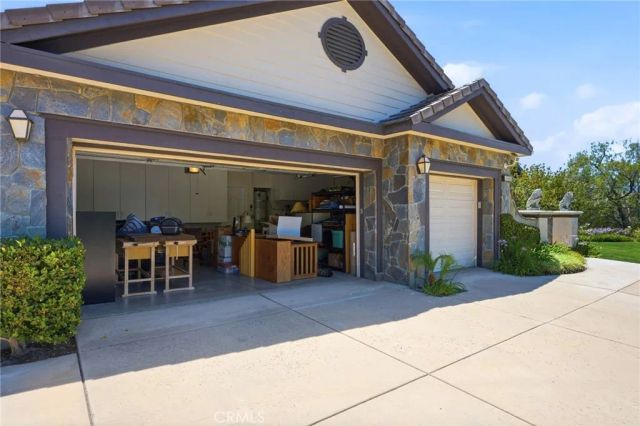 15330 Live Oak Springs Canyon, Canyon Country, CA 91387