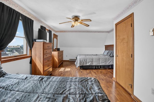 30 Brownville Ave, Lynn, MA 01902