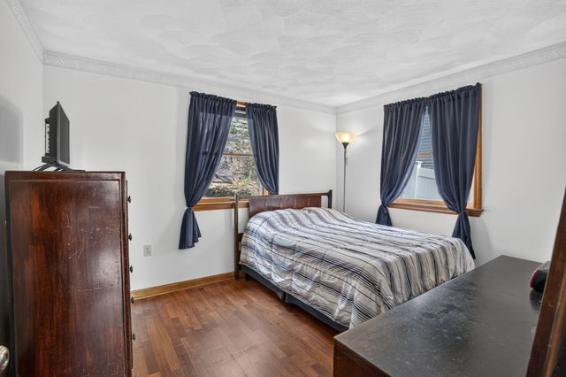 30 Brownville Ave, Lynn, MA 01902
