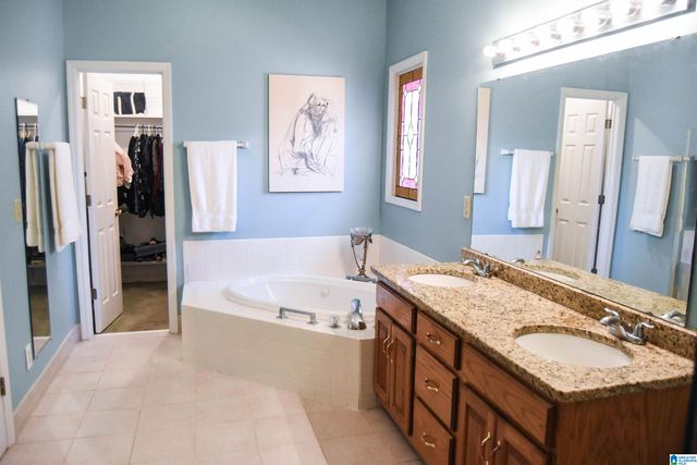 5234 RED OAK DRIVE, Oxford, AL 36203