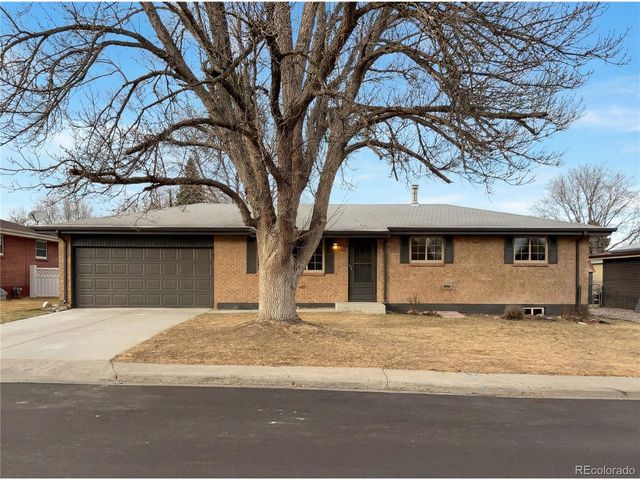 1027 N 1st St, Johnstown, CO 80534