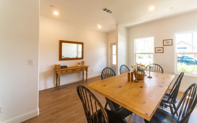 951 Kelso Avenue, Clovis, CA 93619