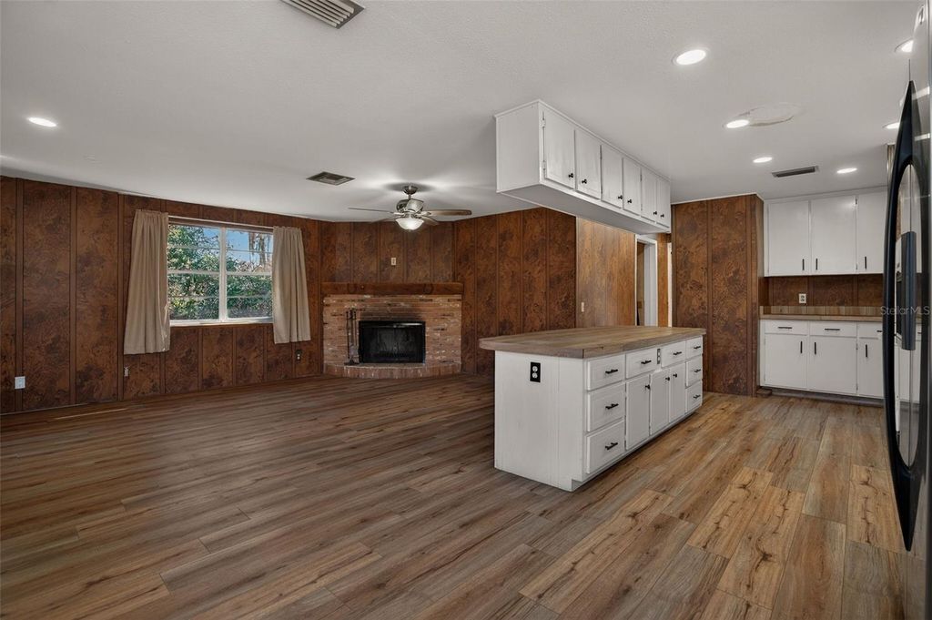 Image 25 of property listing at 5675 S SANDALWOOD WAY, Floral City, FL 34436