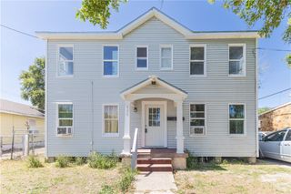 920 Elizabeth St, Corpus Christi, TX 78404