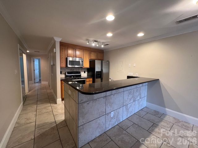 18733 Vineyard Point Lane, Cornelius, NC 28031