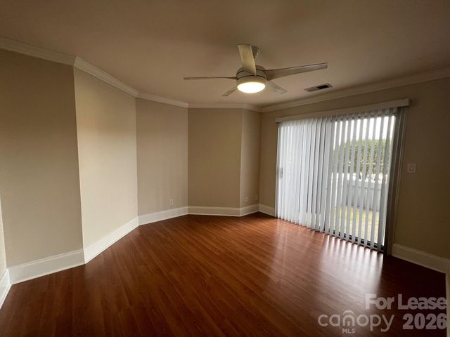 18733 Vineyard Point Lane, Cornelius, NC 28031