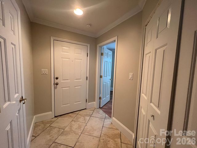 18733 Vineyard Point Lane, Cornelius, NC 28031