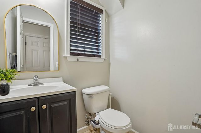 60 Thornall Street, Carteret, NJ 07008