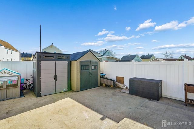 60 Thornall Street, Carteret, NJ 07008