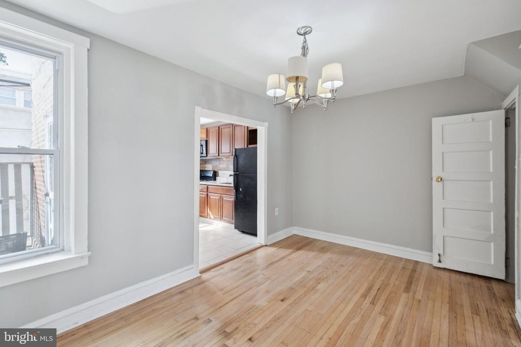 7712 TEMPLE RD, Philadelphia, PA 19150
