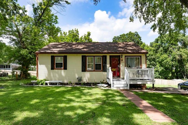 6240 Edith Avenue, Kansas City, KS 66104