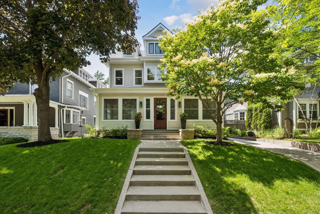 1816 Humboldt Avenue S, Minneapolis, MN 55403 — exterior