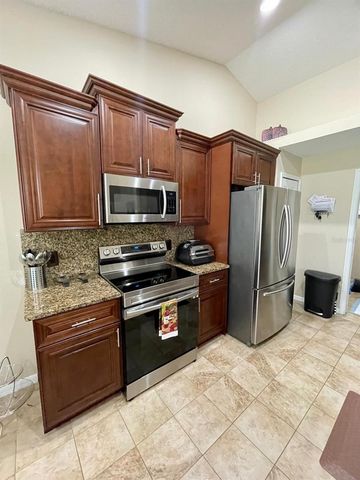 1822 MANITOBA COURT, Kissimmee, FL 34759