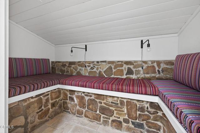 4222 Thacher Road, Ojai, CA 93023