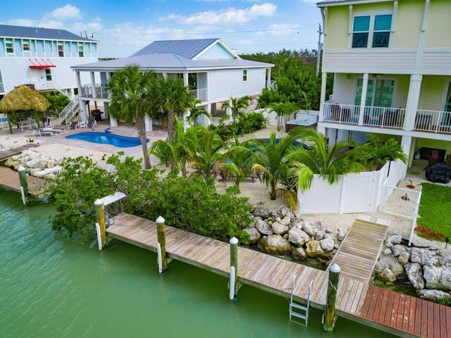 223 Sombrero Beach Boulevard 1, Marathon, FL 33050