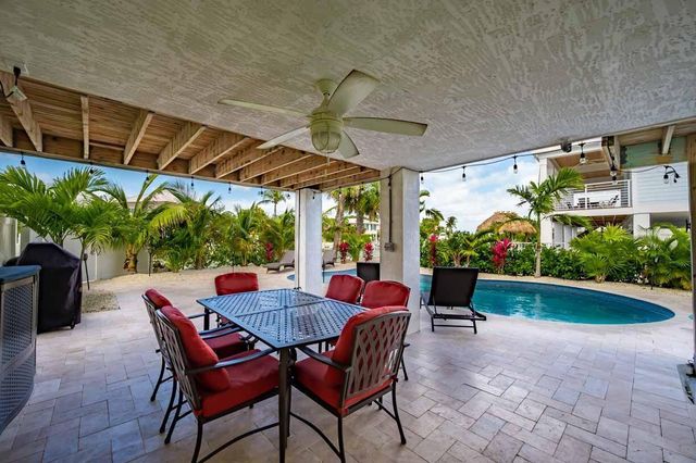 223 Sombrero Beach Boulevard 1, Marathon, FL 33050