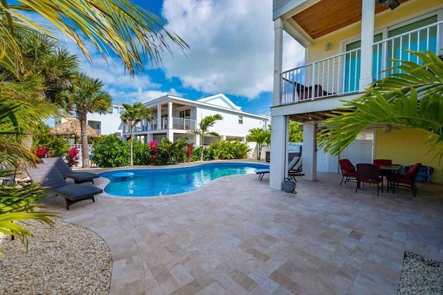 223 Sombrero Beach Boulevard 1, Marathon, FL 33050