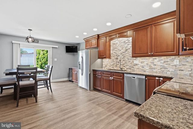 2940 QUINCY TURN, Bensalem, PA 19020