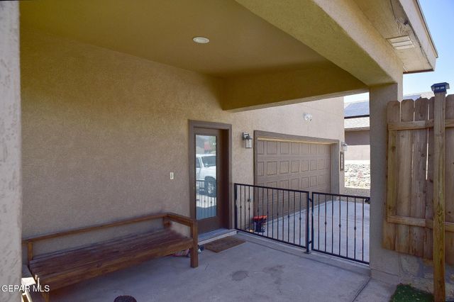 14447 Onnie Kirk Avenue, El Paso, TX 79938