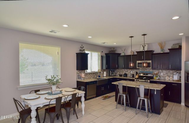 14447 Onnie Kirk Avenue, El Paso, TX 79938