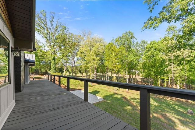 6632 Mountain Meadow Drive, Clermont, GA 30527