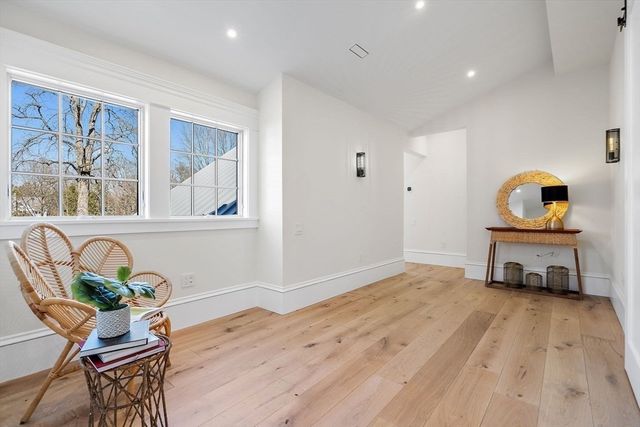 16 Hatch Farm Lane, Concord, MA 01742