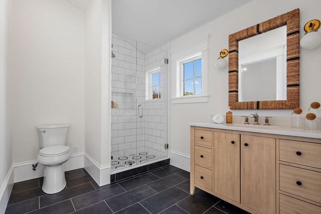 16 Hatch Farm Lane, Concord, MA 01742