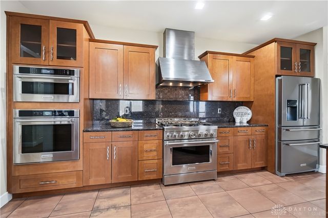 7545 Deer Path Court, Springboro, OH 45066