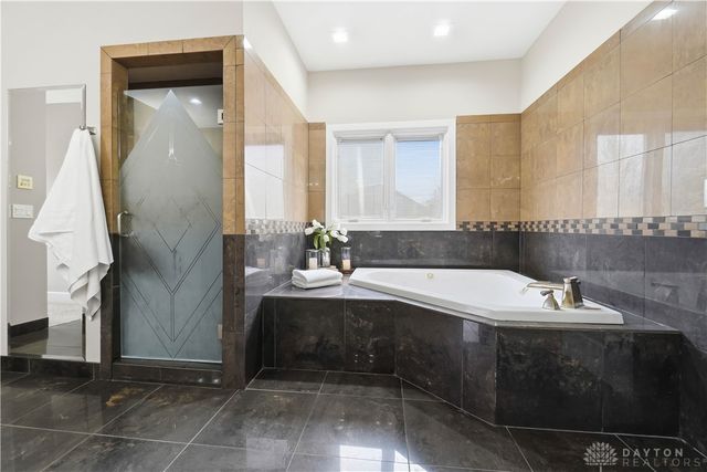 7545 Deer Path Court, Springboro, OH 45066