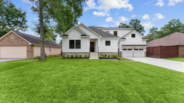 10802 Fairview Drive, Conroe, TX 77385