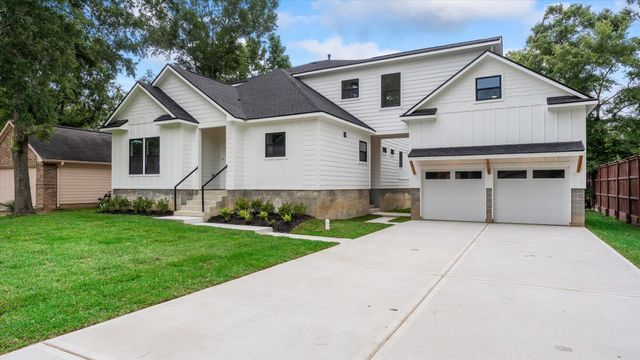 10802 Fairview Drive, Conroe, TX 77385