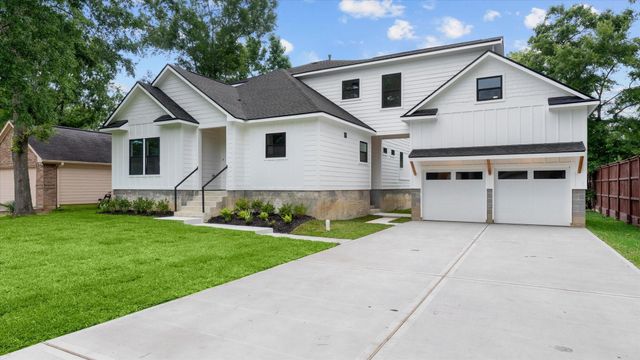 10802 Fairview Drive, Conroe, TX 77385