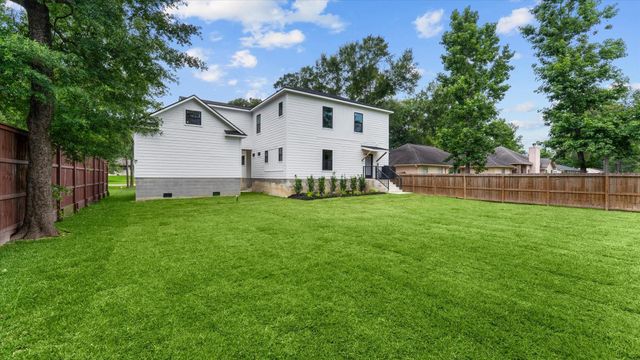 10802 Fairview Drive, Conroe, TX 77385