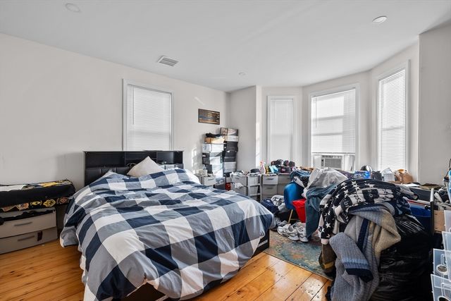 79 W Cottage St, Boston, MA 02125