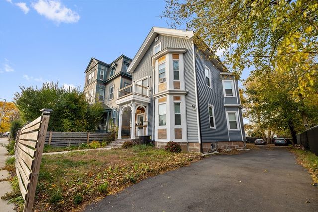 79 W Cottage St, Boston, MA 02125